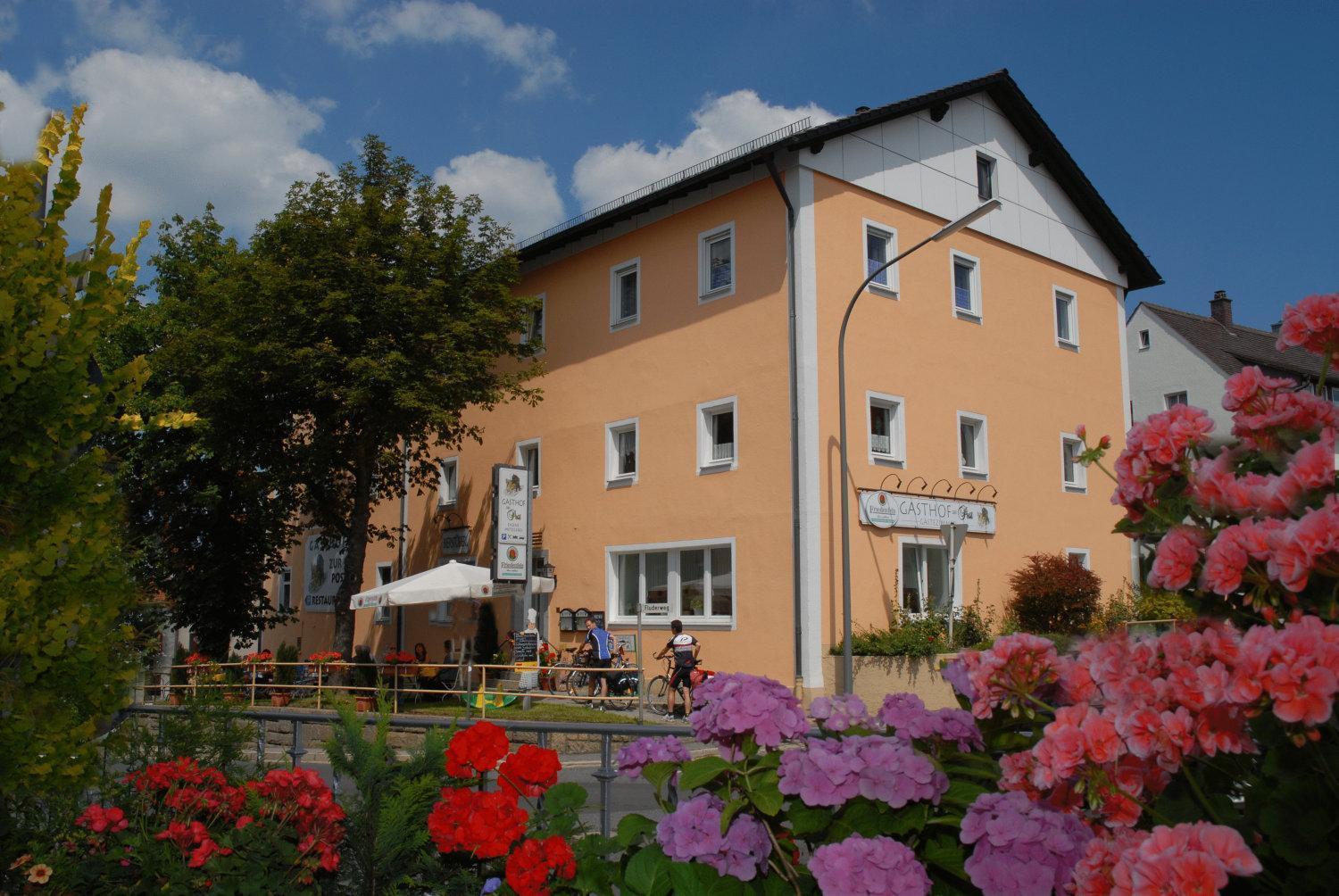 Gasthof Zur Post Hotel Und Parkplatz Vohenstrauss Exterior foto